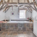Charmante Maison Avec Piscine Prázdninový dům *