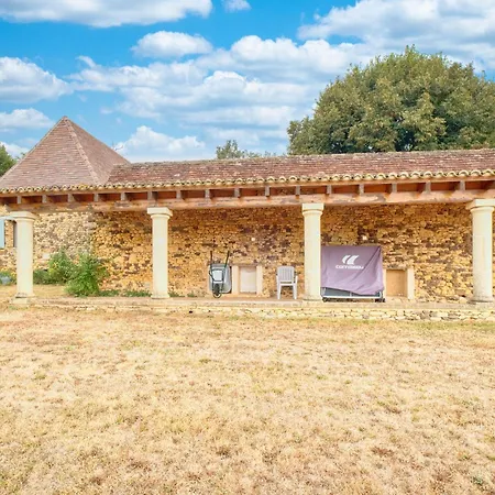 Charmante Maison Avec Piscine Hébergement de vacances