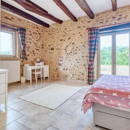 Charmante Maison Avec Piscine