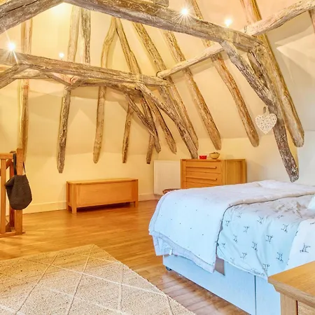 Charmante Maison Avec Piscine *